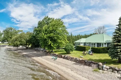 16 Mott South Street Alburgh VT 05440