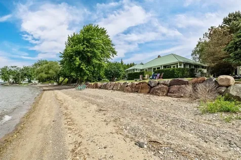 16 Mott South Street Alburgh VT 05440