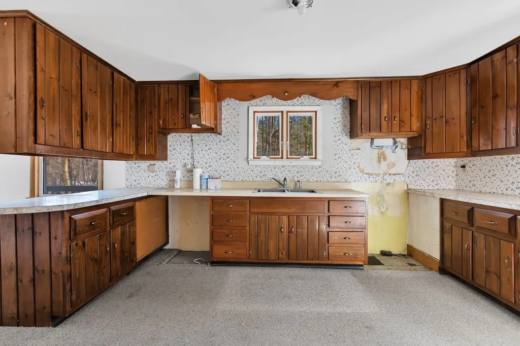 37 Wright Road Ludlow VT 05149