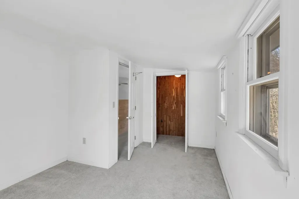 37 Wright Road Ludlow VT 05149