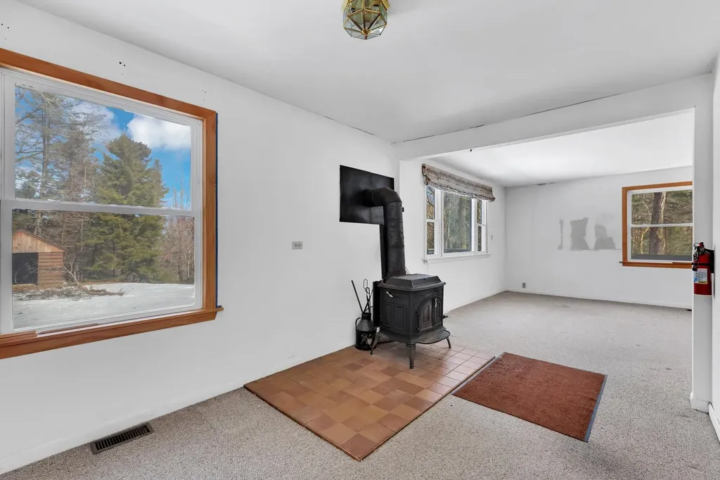 37 Wright Road Ludlow VT 05149