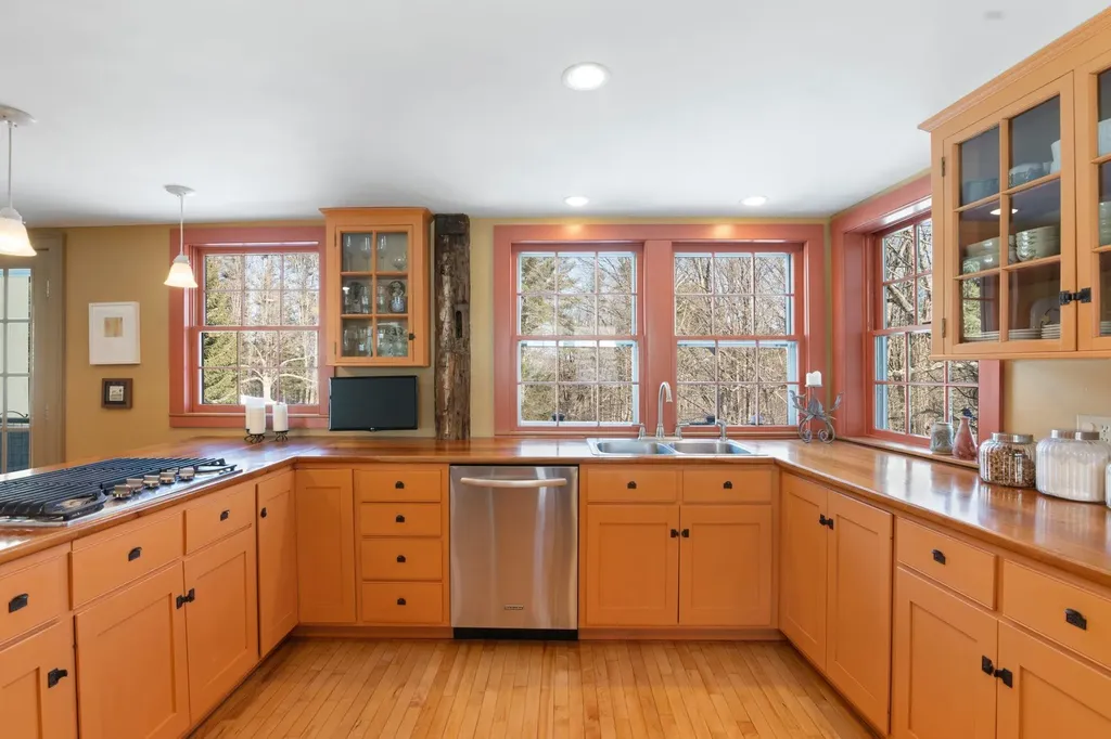 232 Butternut Hill Road Guilford VT 05301