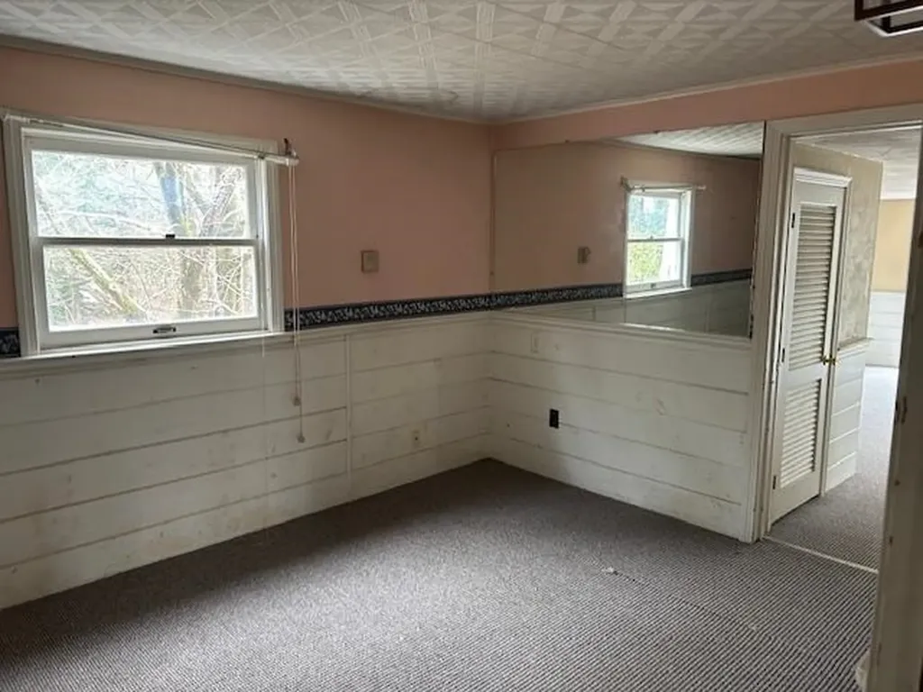 86 Remoat Trail Conway NH 03818