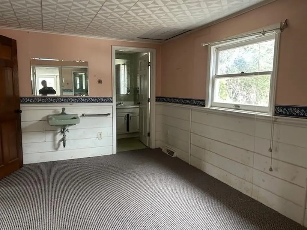 86 Remoat Trail Conway NH 03818