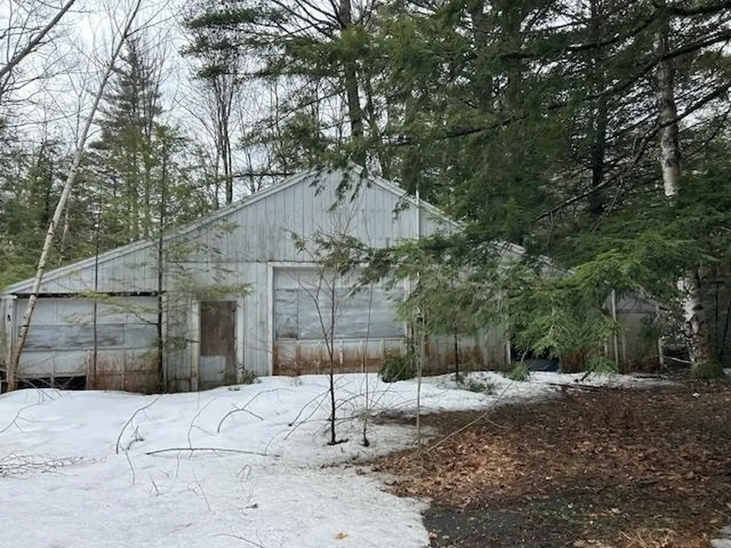 86 Remoat Trail Conway NH 03818