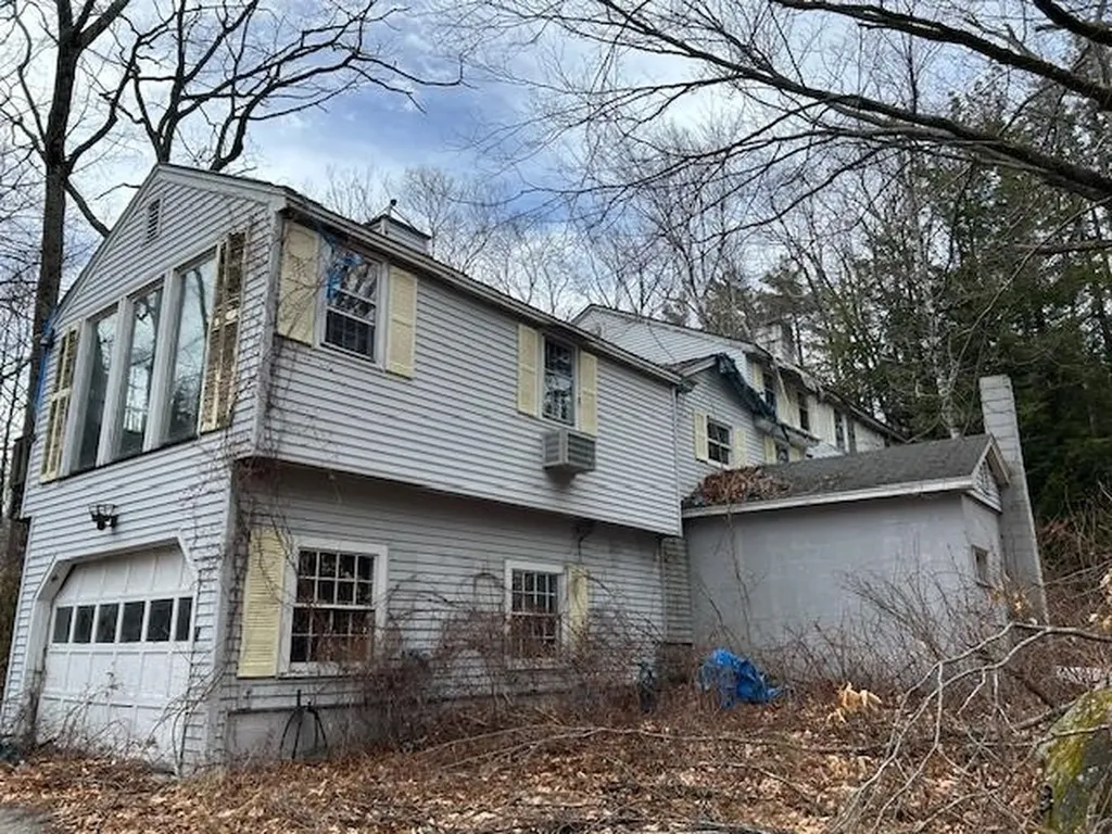 86 Remoat Trail Conway NH 03818