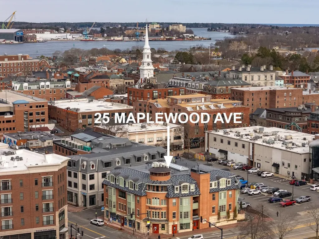 25 Maplewood Avenue Portsmouth NH 03801