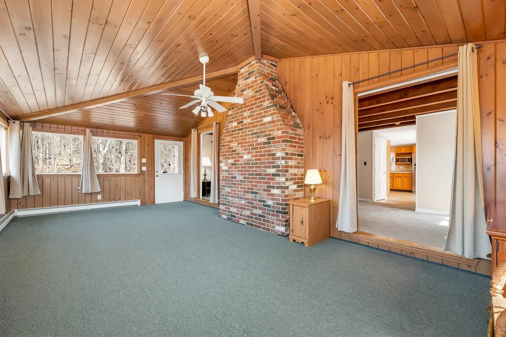 50 New Boston Road Franklin NH 03235