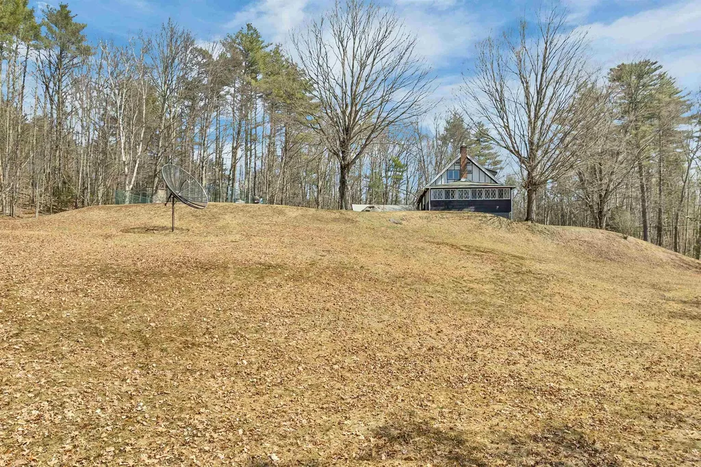 50 New Boston Road Franklin NH 03235