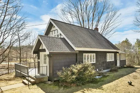 50 New Boston Road Franklin NH 03235