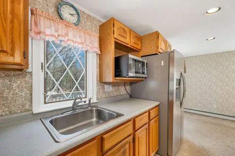 50 New Boston Road Franklin NH 03235
