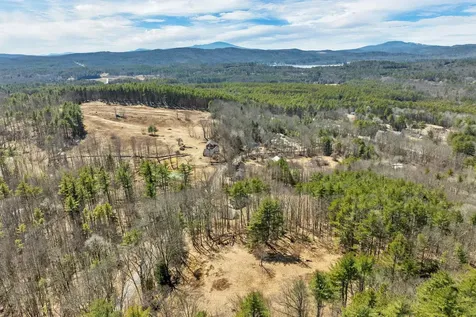 50 New Boston Road Franklin NH 03235