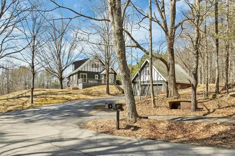 50 New Boston Road Franklin NH 03235