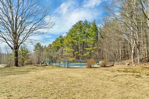 50 New Boston Road Franklin NH 03235