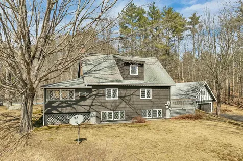 50 New Boston Road Franklin NH 03235