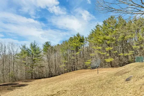50 New Boston Road Franklin NH 03235