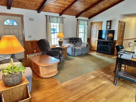 79 Clark Street Franklin NH 03235