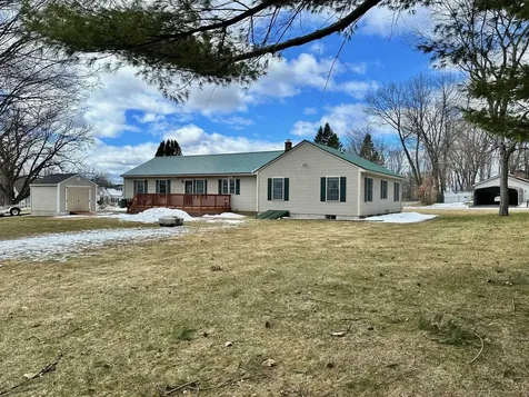 79 Clark Street Franklin NH 03235