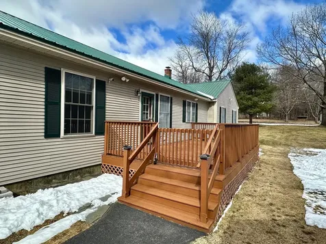 79 Clark Street Franklin NH 03235