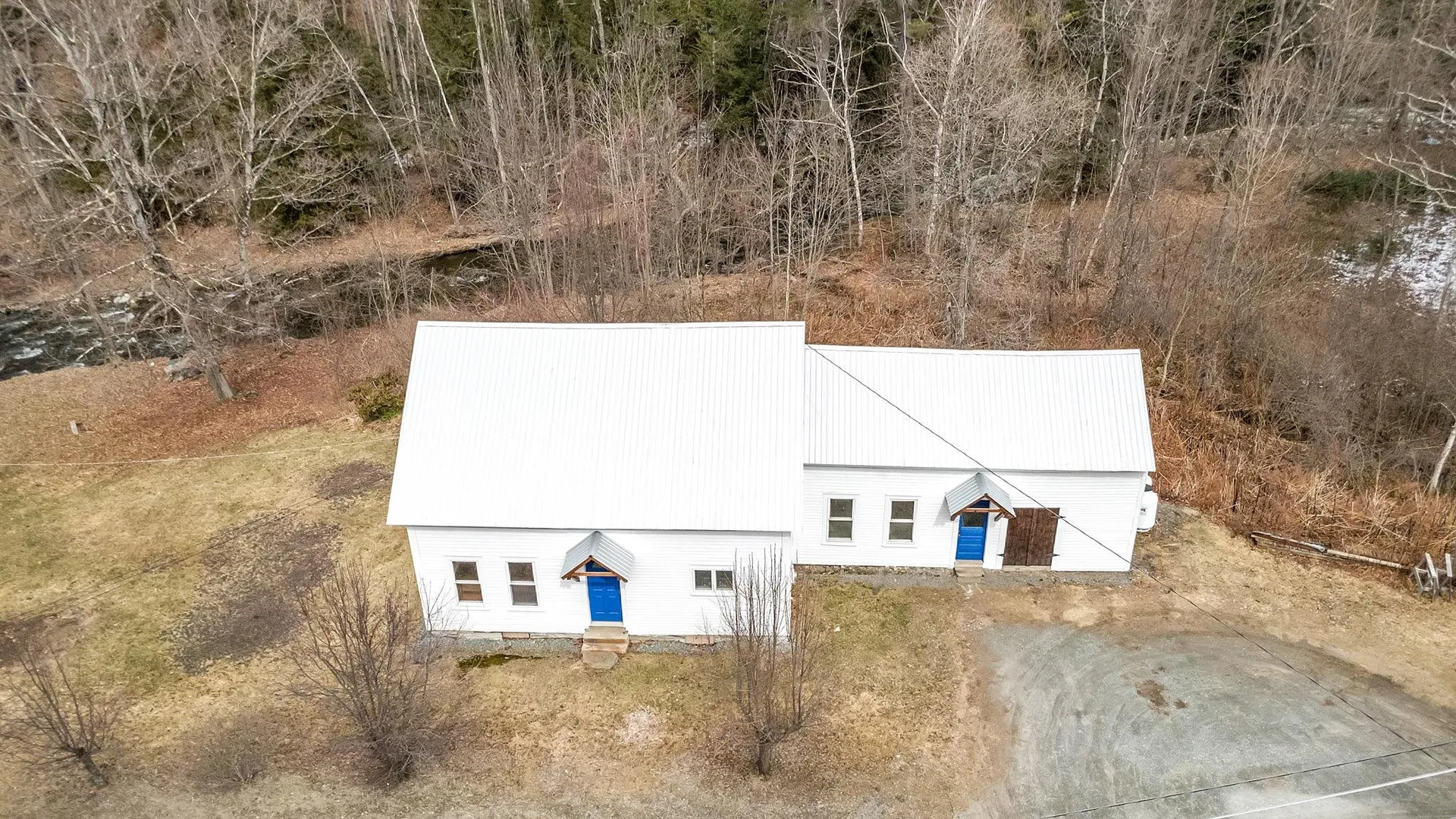 1047 Mount Moosilauke Highway Haverhill NH 03780