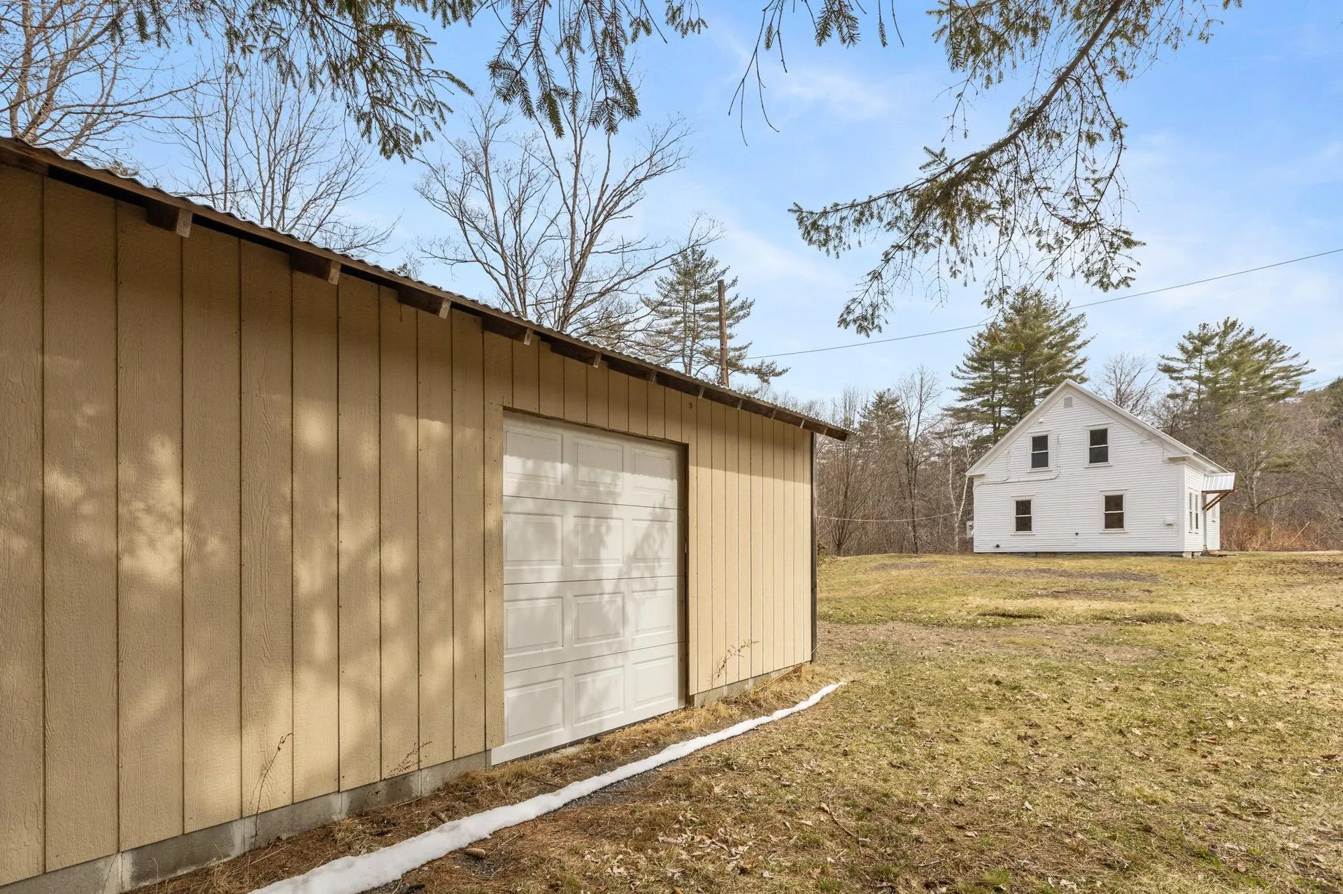 1047 Mount Moosilauke Highway Haverhill NH 03780