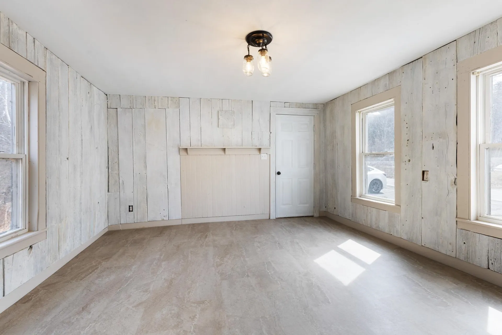 1047 Mount Moosilauke Highway Haverhill NH 03780