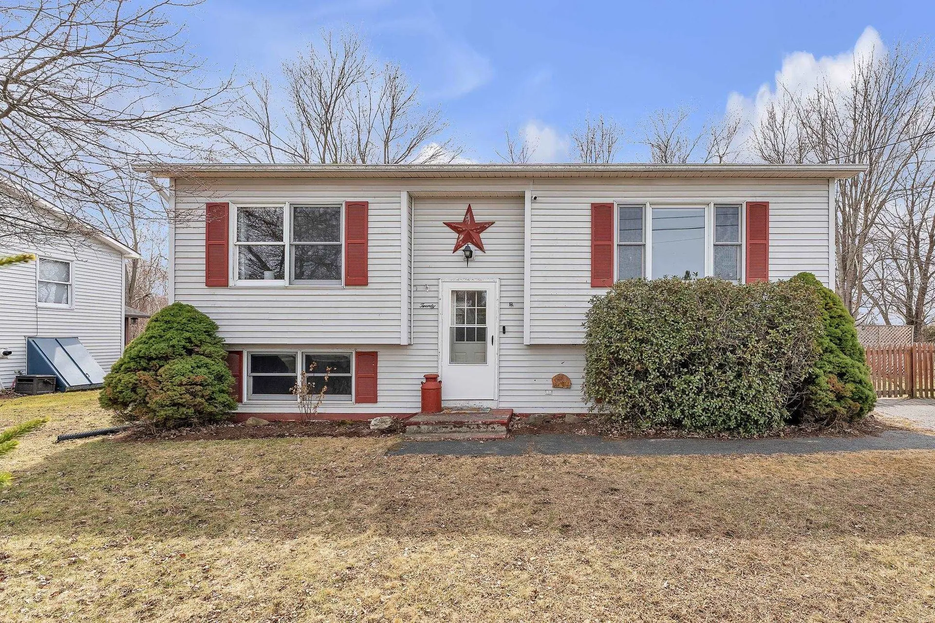 20 Guyette Circle St. Albans City VT 05478