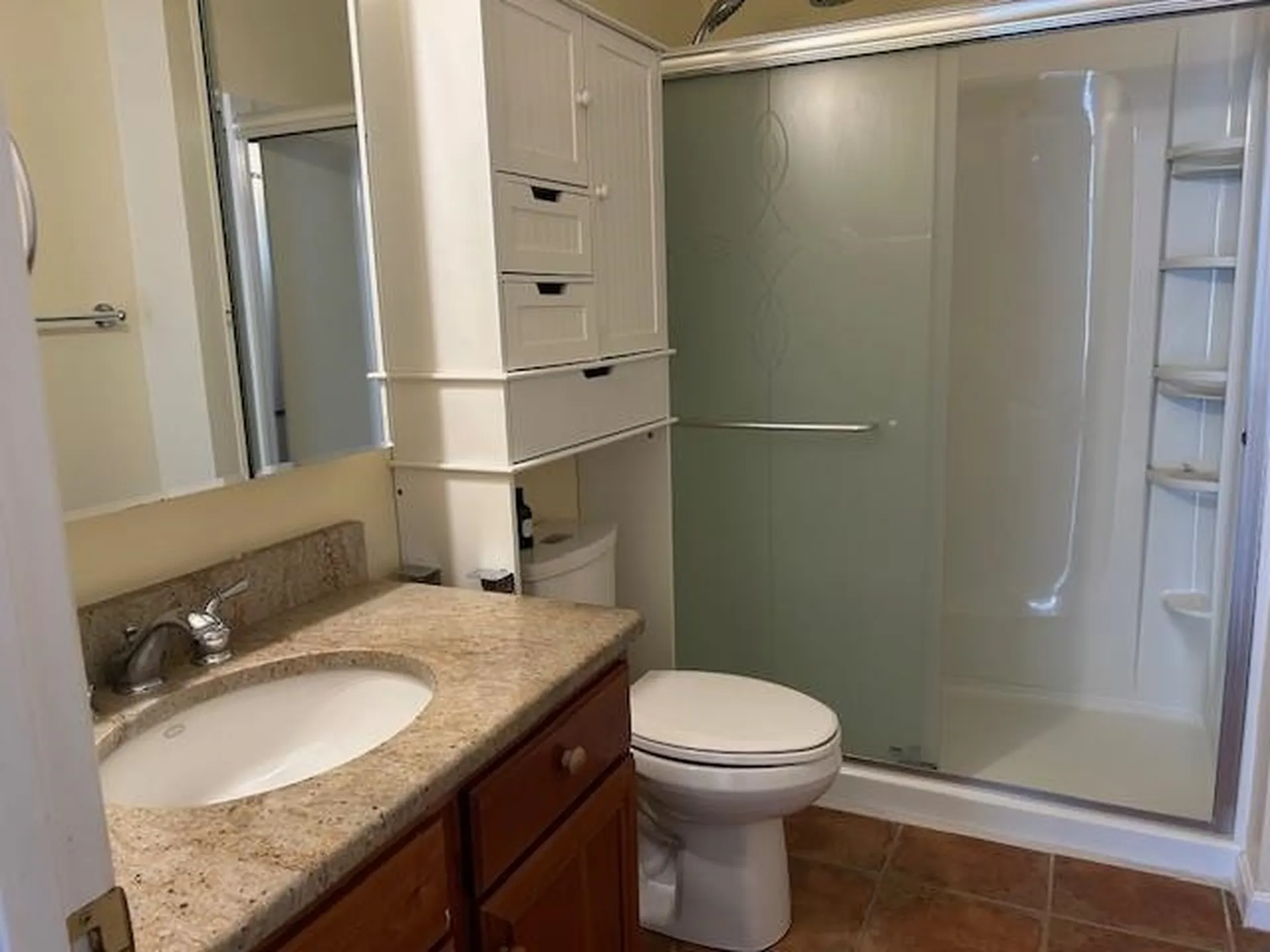 17 Sherwood Road Raymond NH 03077