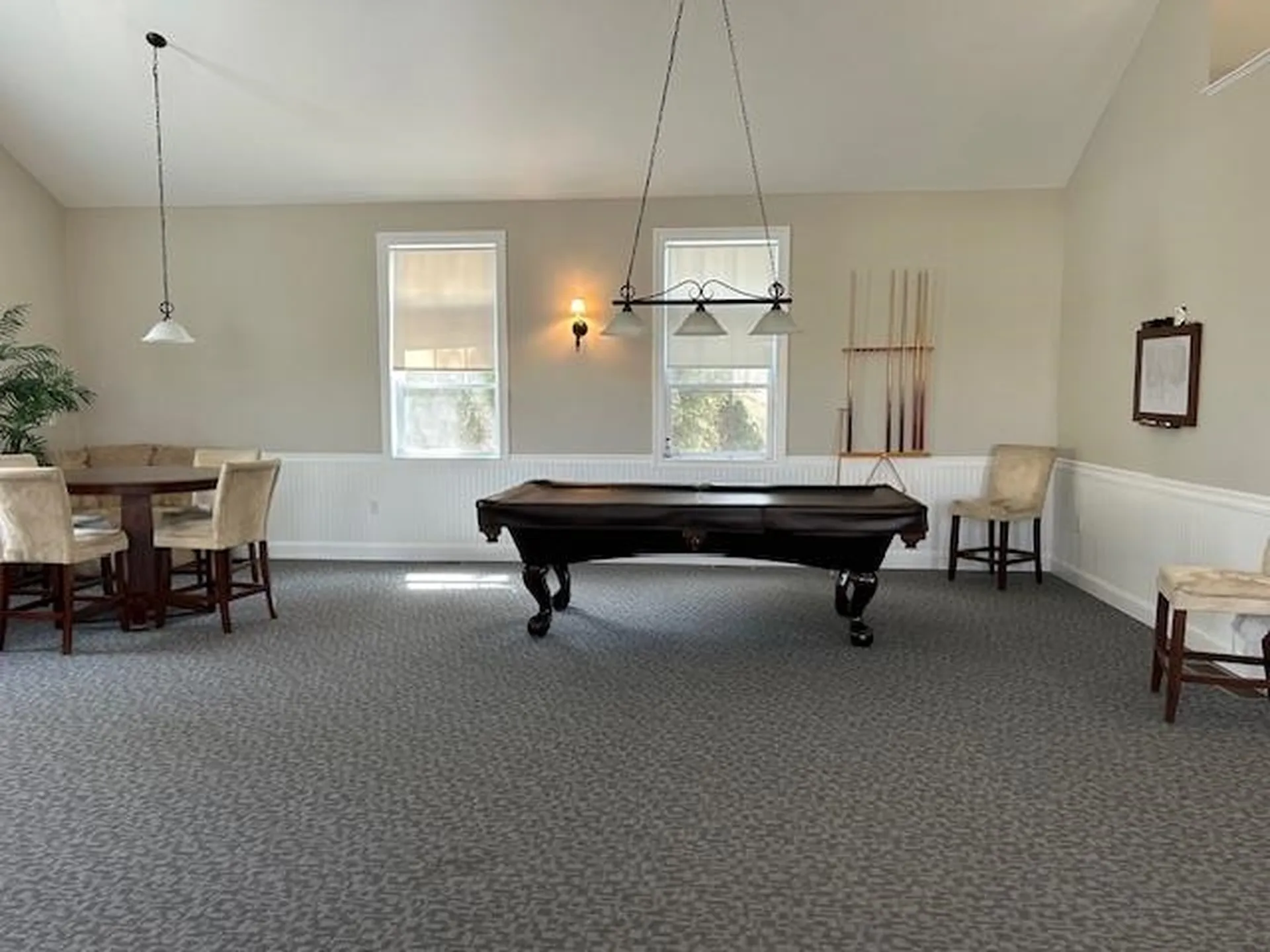 17 Sherwood Road Raymond NH 03077
