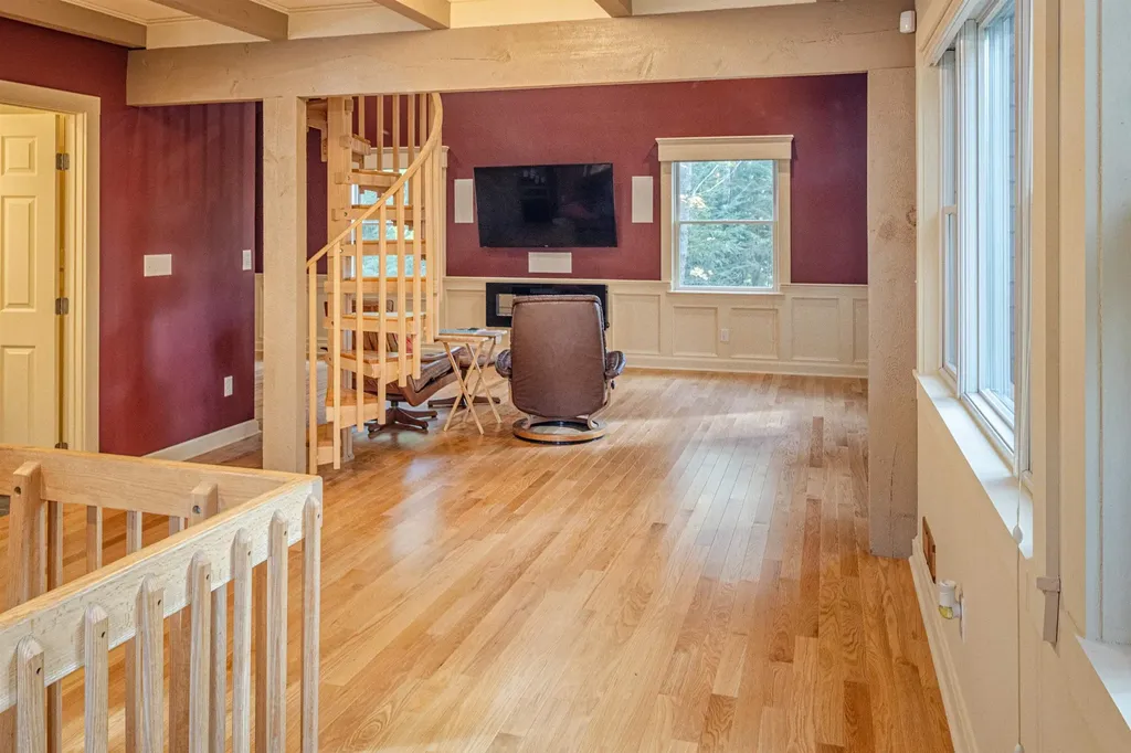 181 Charles Street Farmington NH 03835