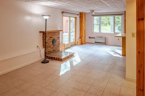 181 Charles Street Farmington NH 03835
