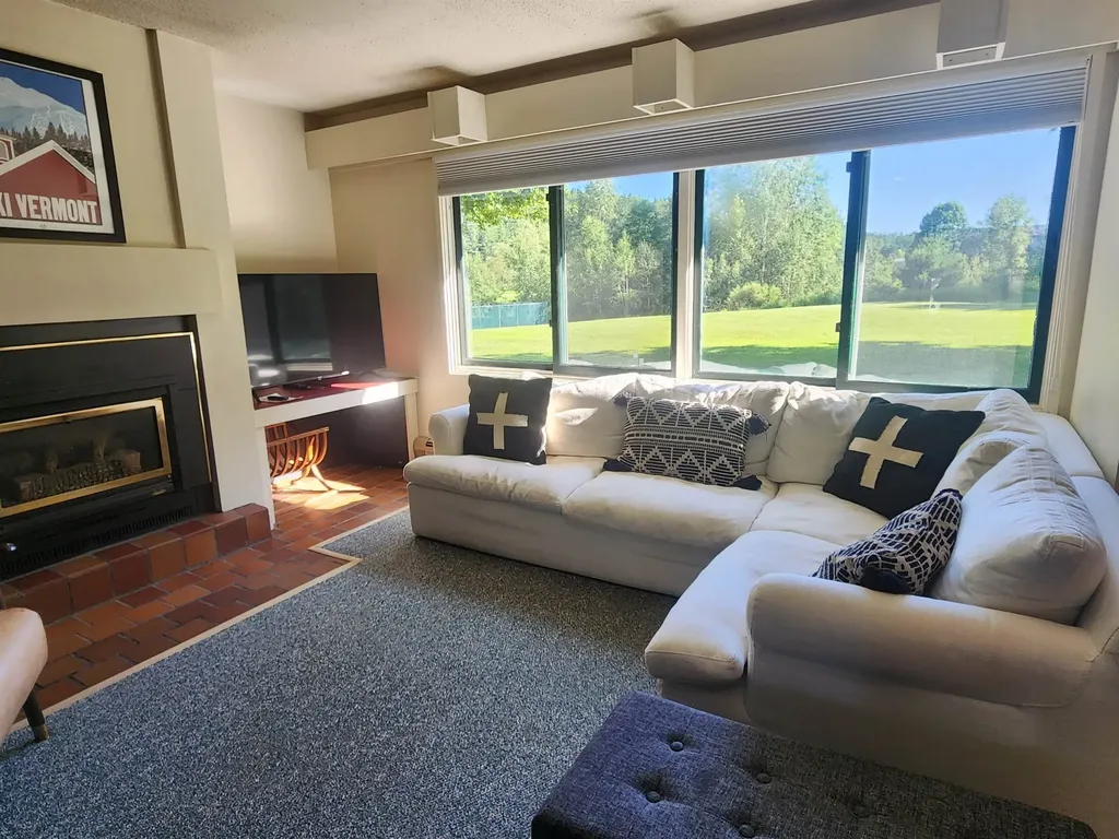 90 Village Green Drive Stowe VT 05672