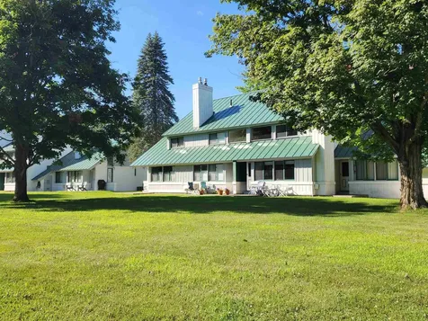 90 Village Green Drive Stowe VT 05672