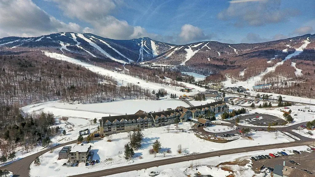 228 East Mountain Road Killington VT 05751