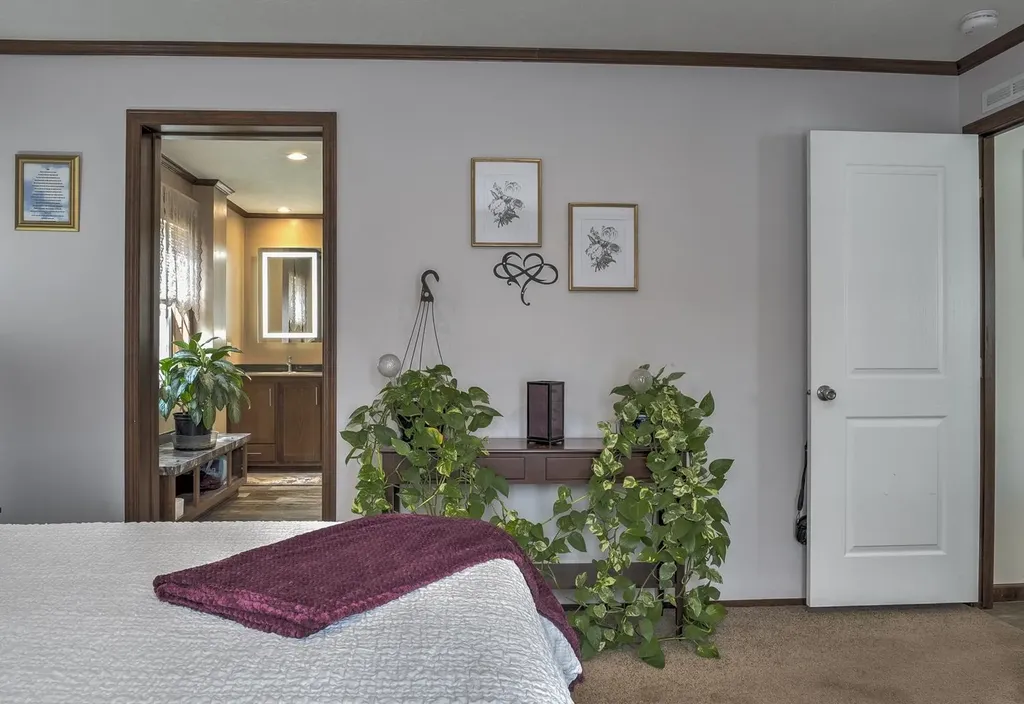 65 Nh Route 119 East Fitzwilliam NH 03447