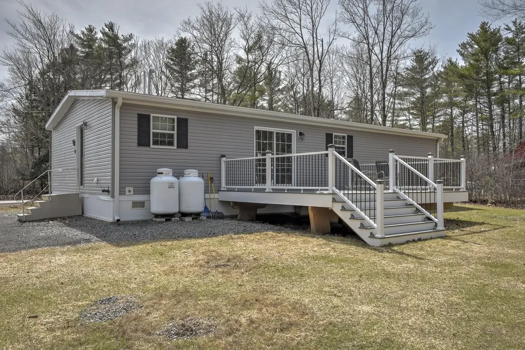 65 Nh Route 119 East Fitzwilliam NH 03447