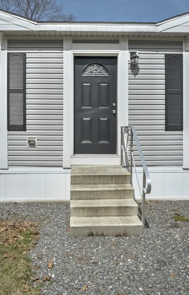 65 Nh Route 119 East Fitzwilliam NH 03447