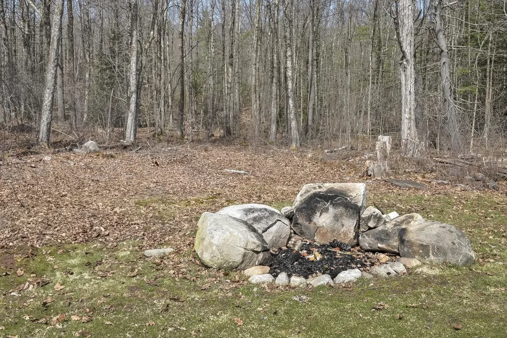 65 Nh Route 119 East Fitzwilliam NH 03447