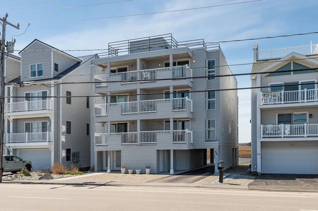 591 Ocean Boulevard Hampton NH 03842