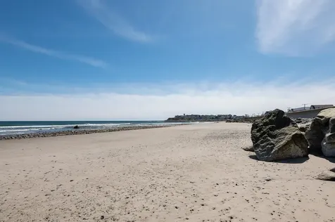 591 Ocean Boulevard Hampton NH 03842