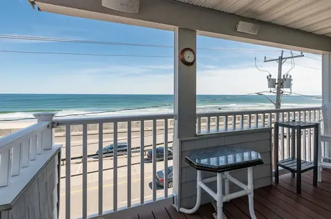 591 Ocean Boulevard Hampton NH 03842
