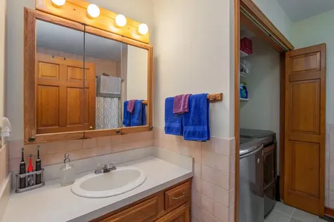 3a Kasher Drive Kingston NH 03848