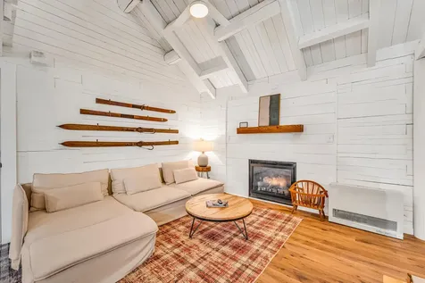 59 Pawtuckaway Road Haverhill NH 03785