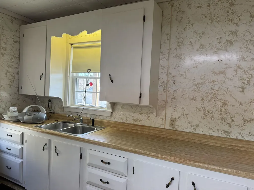 25 School Street Wakefield NH 03872