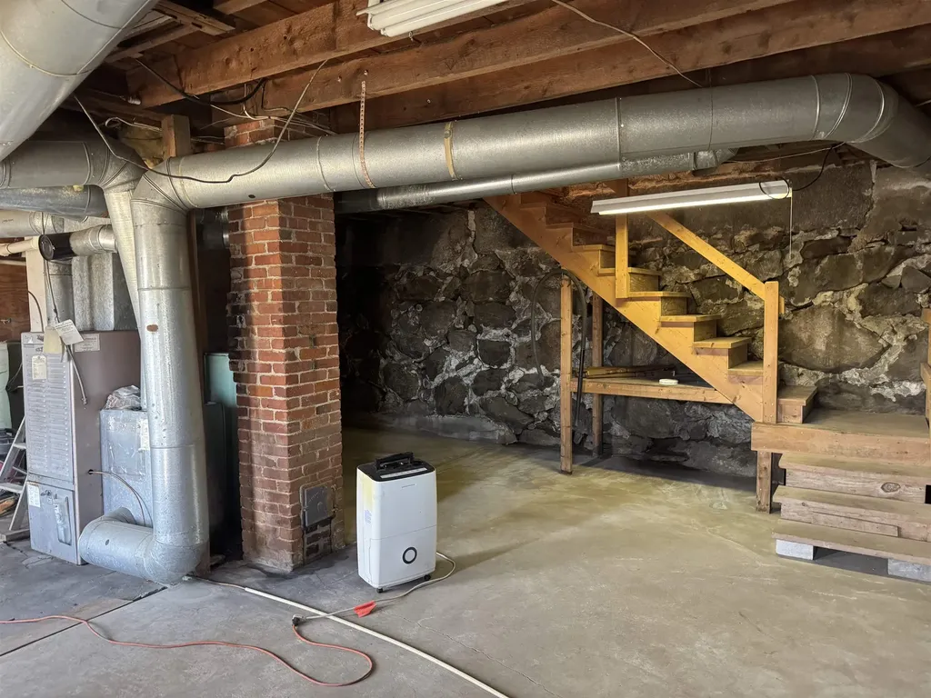 25 School Street Wakefield NH 03872