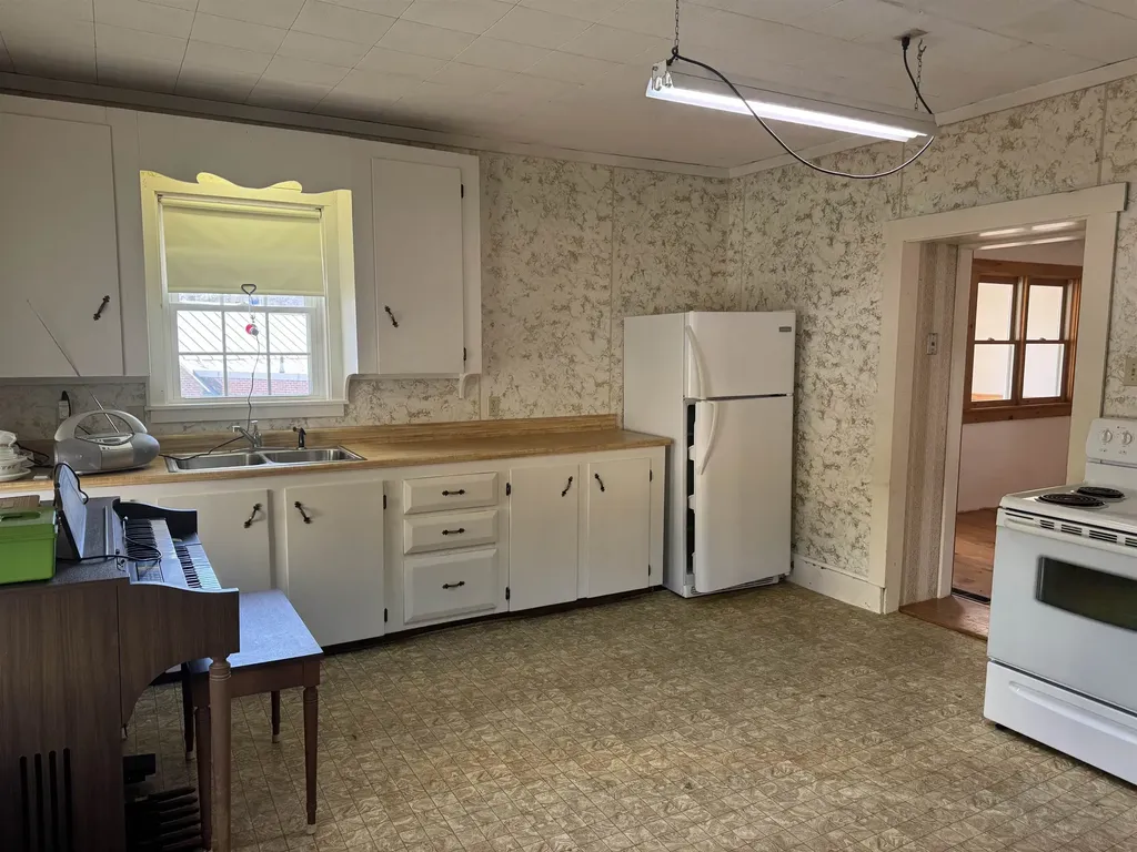 25 School Street Wakefield NH 03872