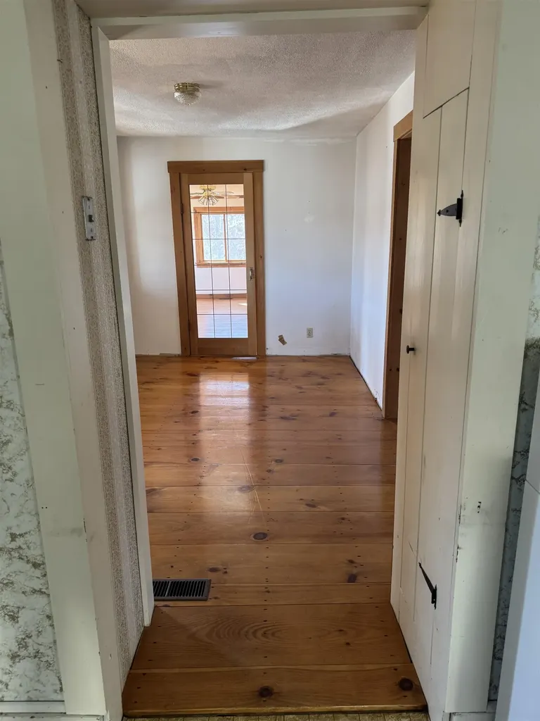 25 School Street Wakefield NH 03872