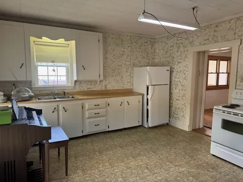 25 School Street Wakefield NH 03872