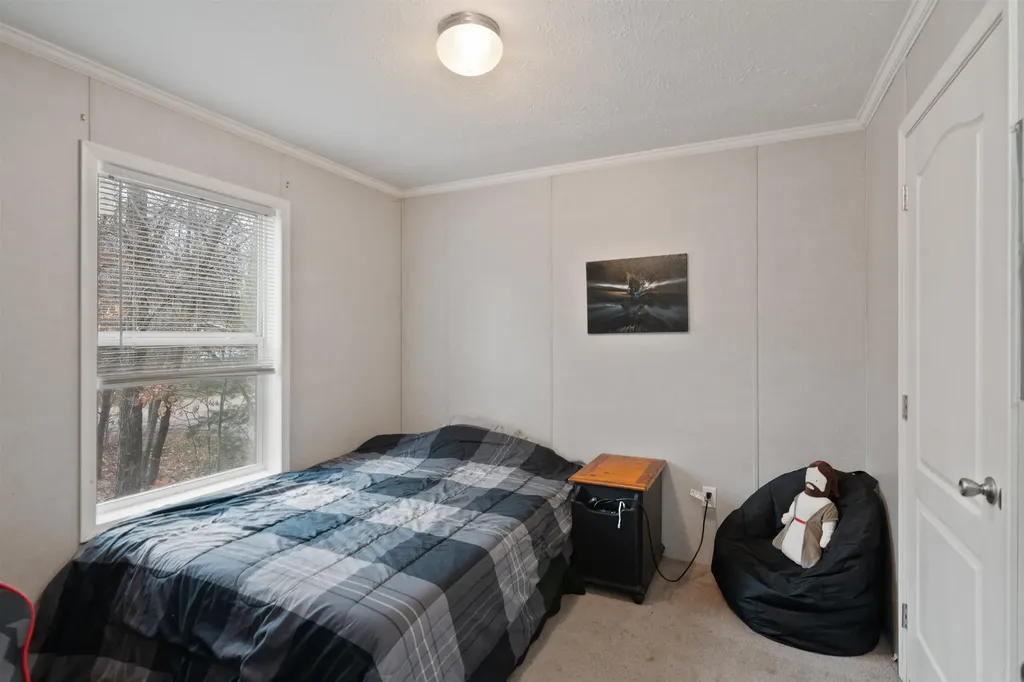 142 Shannon Road Colchester VT 05446