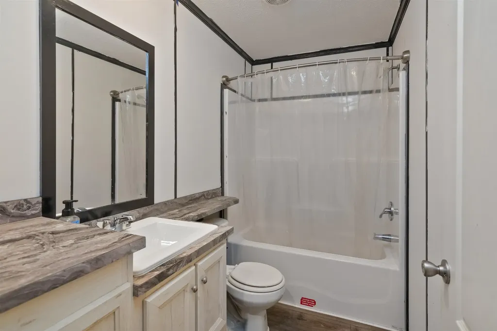 142 Shannon Road Colchester VT 05446